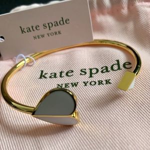 Kate Spade Heritage Spade bangle